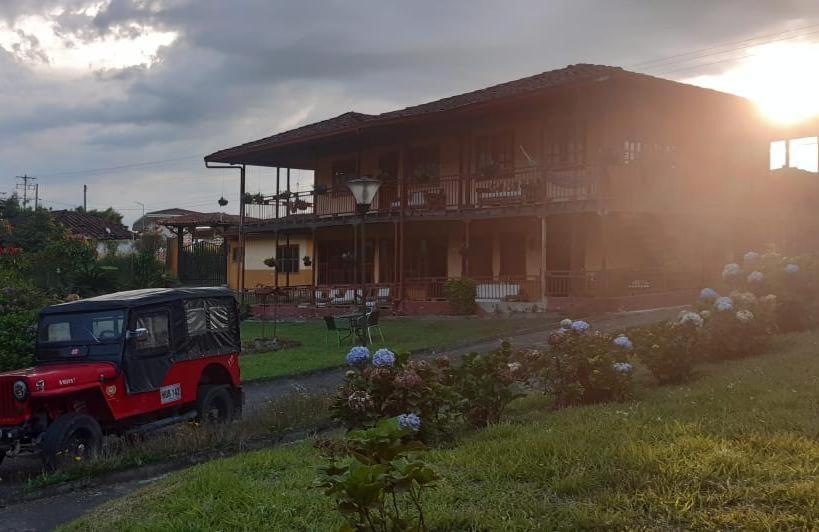 ホテル Filandia - Finca Rural La Guadalupana エクステリア 写真